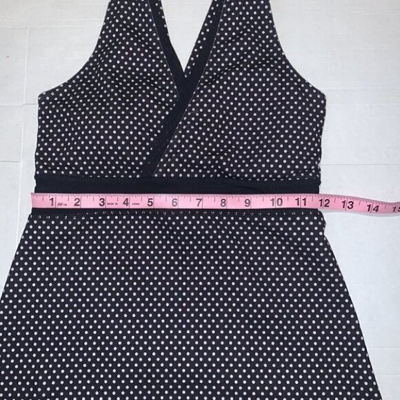 LULULEMON polka dot racer back tank top with mesh back pocket size 0 - Picture 9 of 14